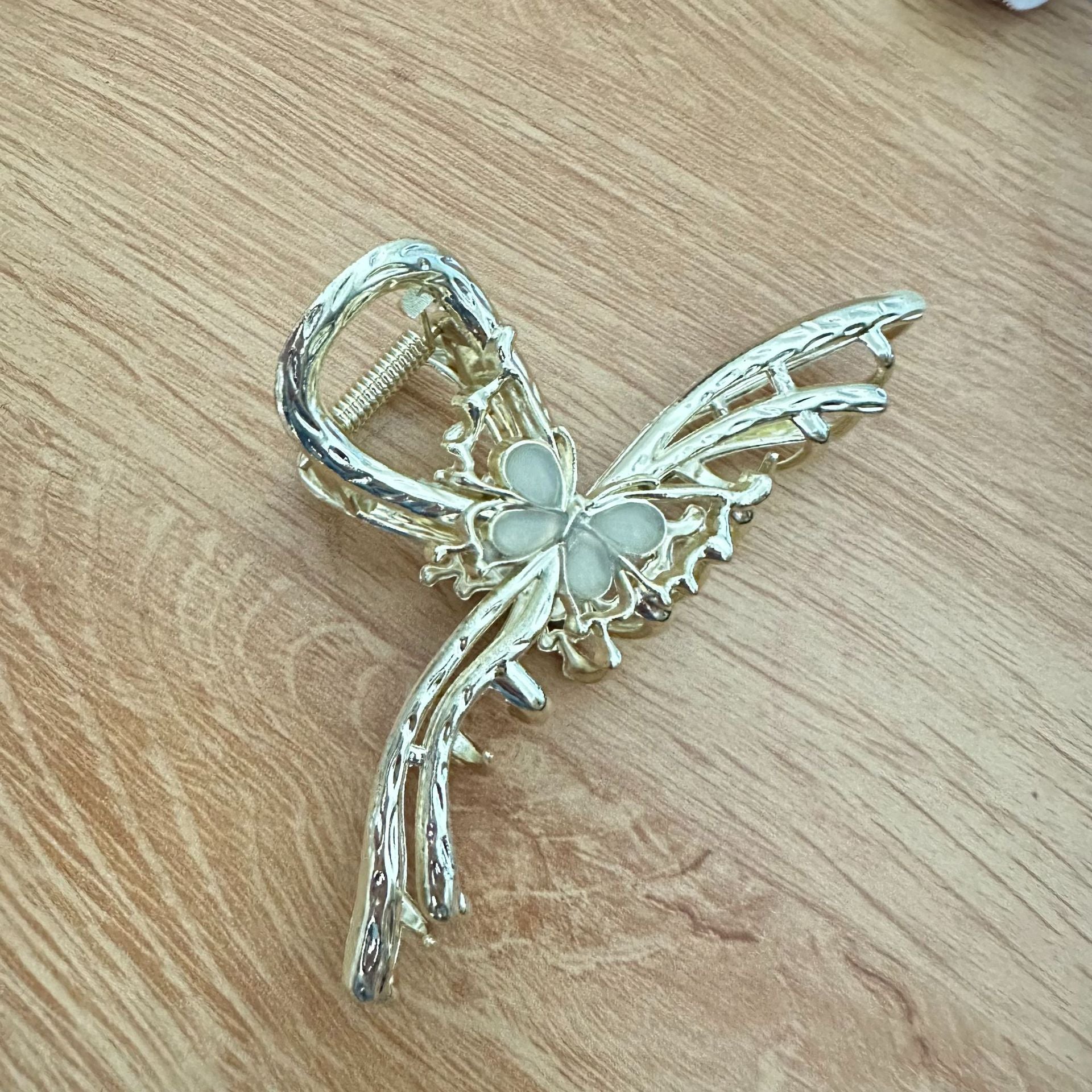 Metal Butterfly Hair Clips with Pearl Accents